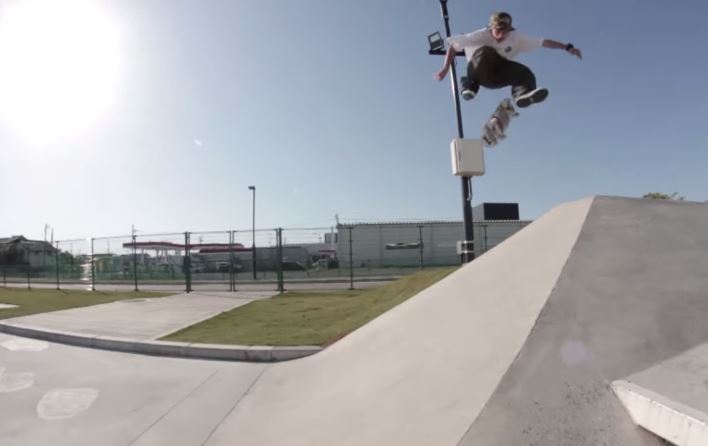 IFO skateboard